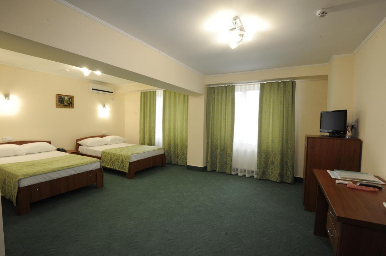 Vila Verde Hotel Ungheni Targ Room photo